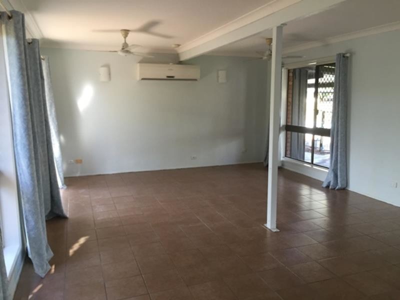 138 Simpson Street, Berserker QLD 4701